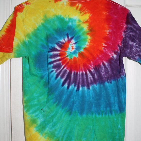 Rainbow Spiral Tie-Dye T-shirt - Picture 2 of 2